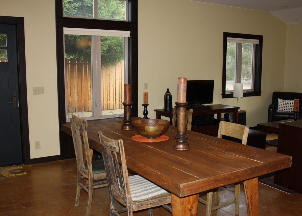 Mendocino Vacation Rental Red Barn Retreat Gathering Table Two
