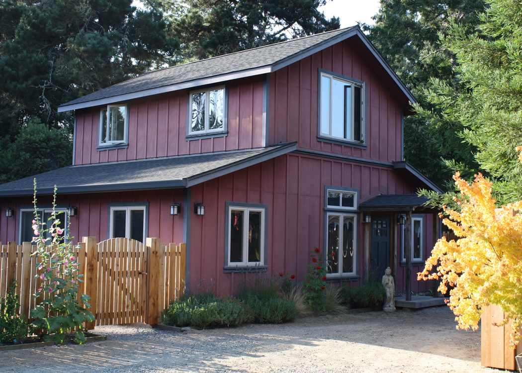 Mendocino Vacation Rental Red Barn Retreat Welcome