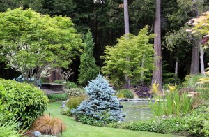 Red Barn Retreat Blog MAC Garden Tour 2015-1